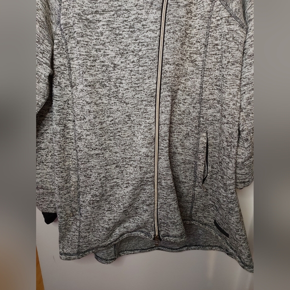 Calvin Klein Performance Zip Jacket - Picture 3 of 9